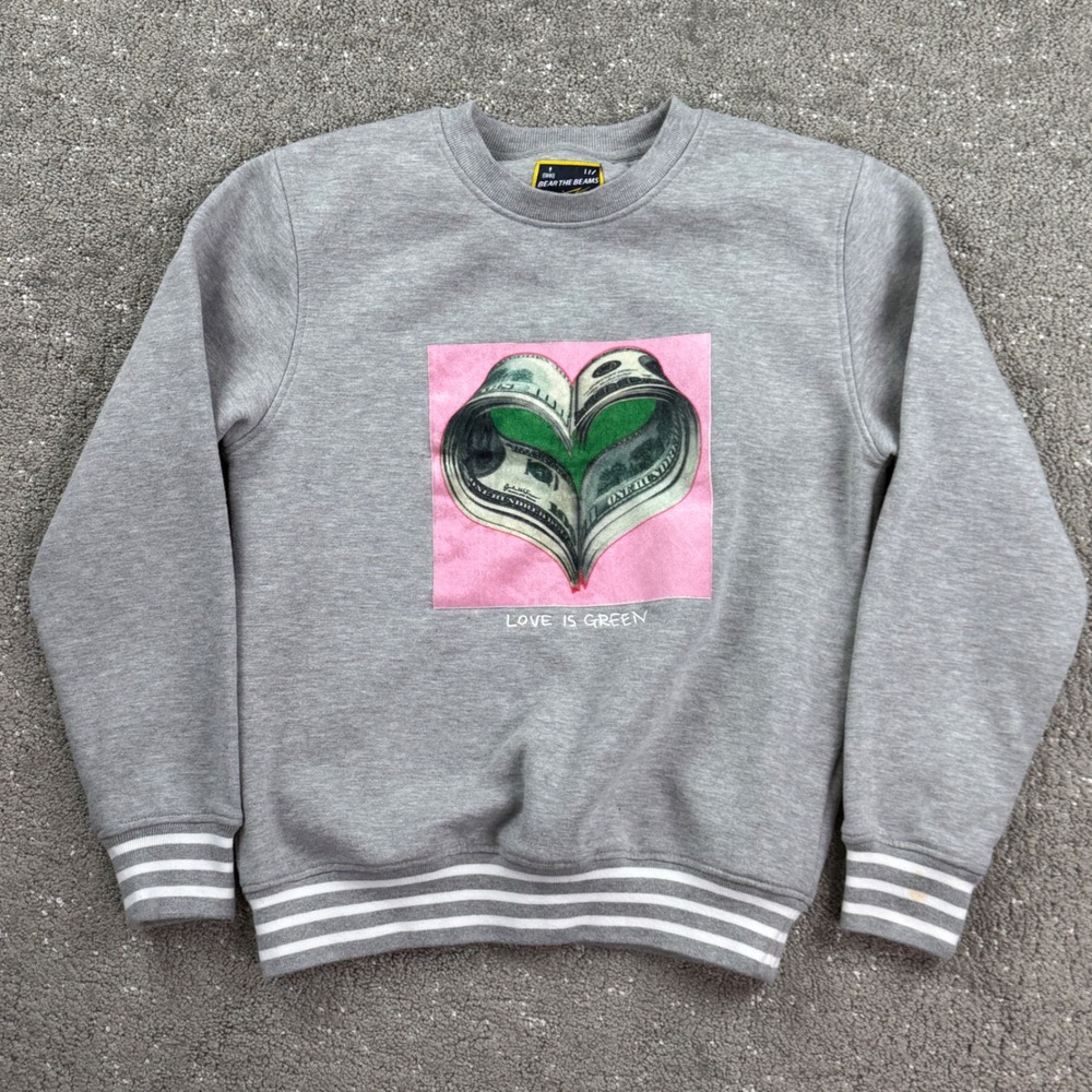 Bear The Beams Love Is Green Money Heart Graphic Sweatshirt Gray Womens M